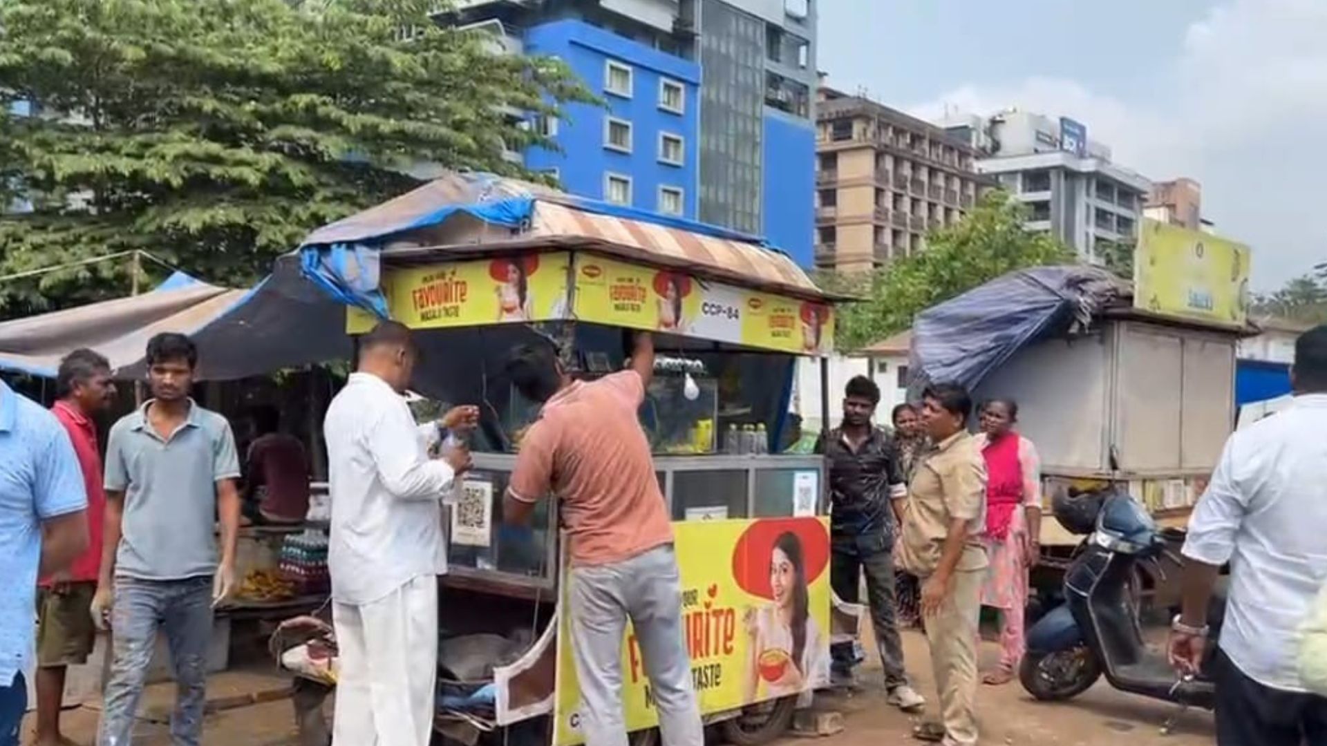 CCP removes illegal stalls at Patto, Panjim