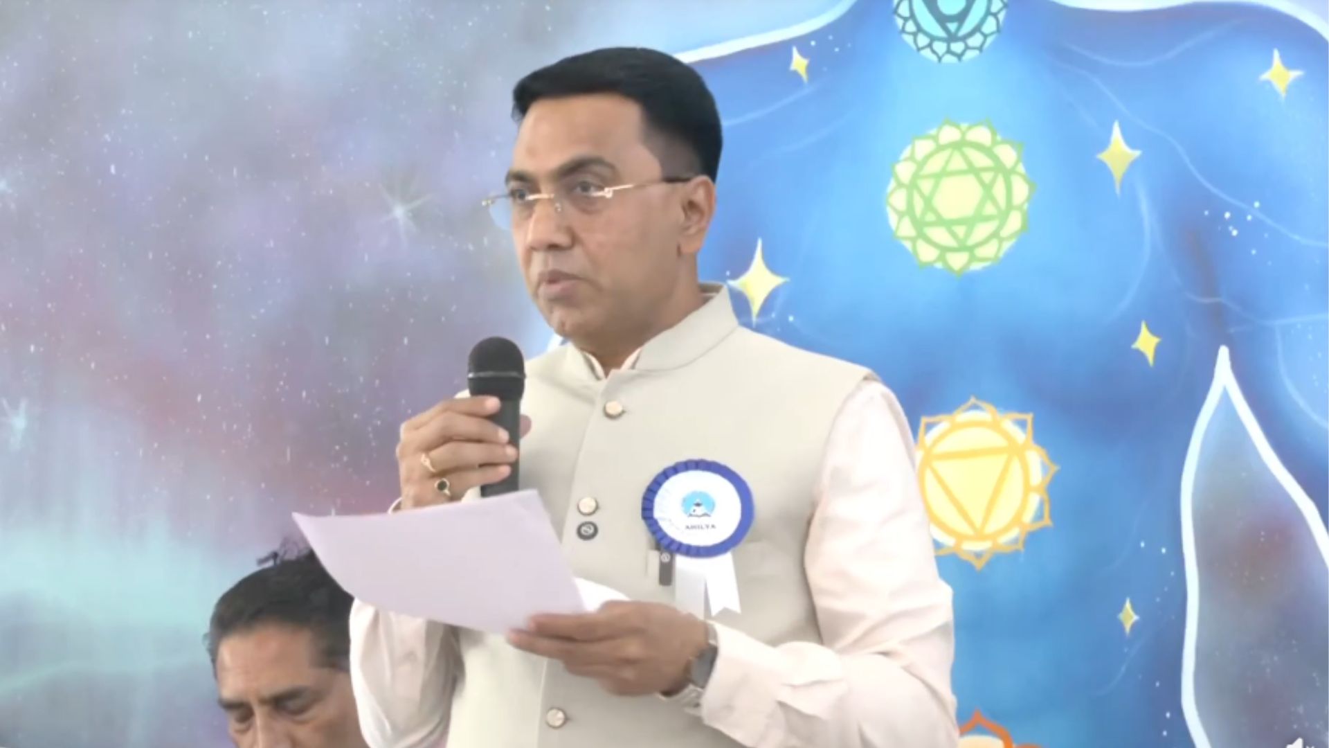 Teachers not giving 100%, must think out of the box: CM