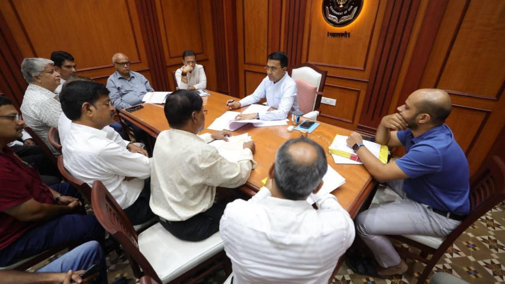 CM chairs key trade meeting