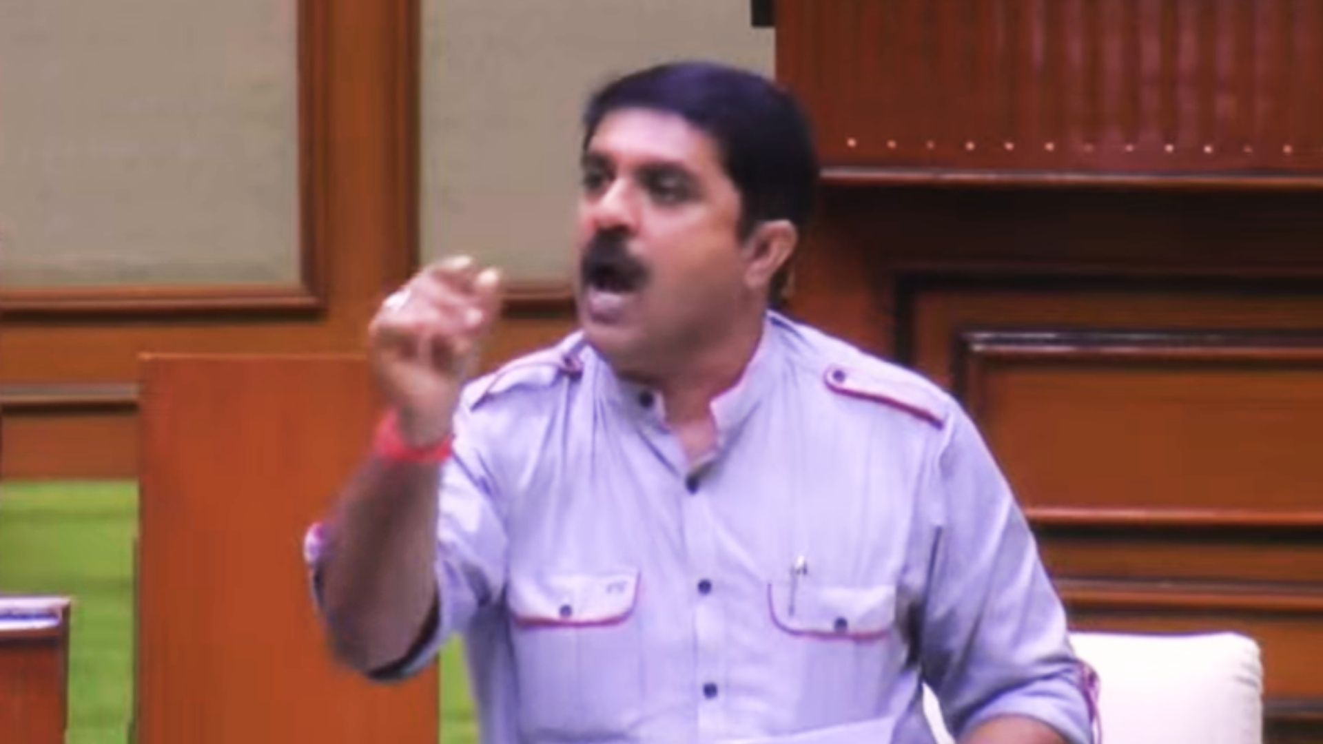 Vijai Sardesai takes dig at Babu Kavalekar over ST reservation move