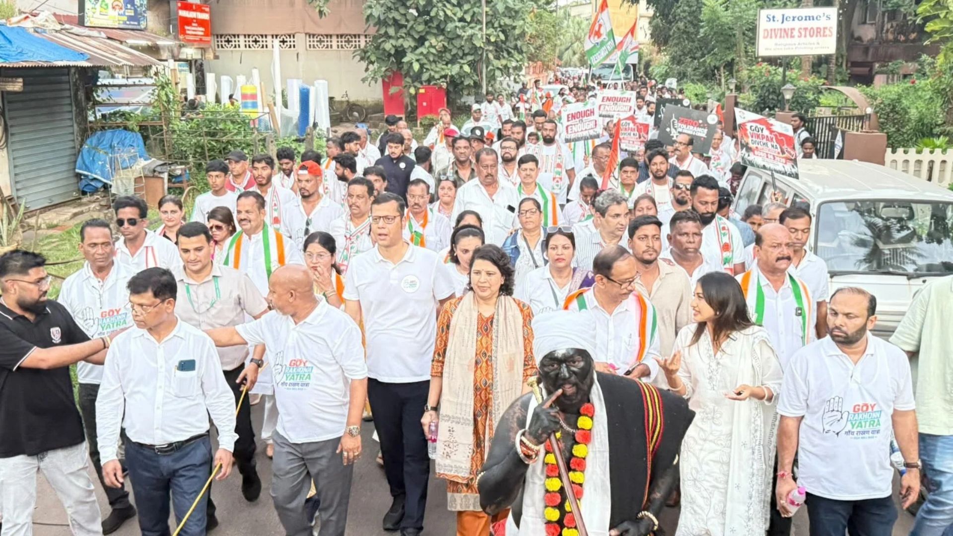 Yuri promises ‘Navi Survaat’ for Mapusa