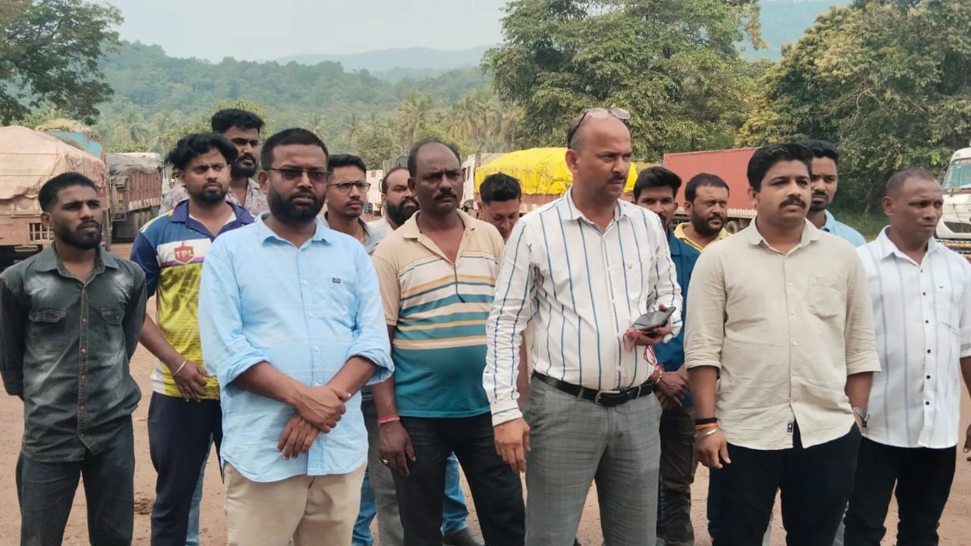 Goan truckers allege discrimination over Karnataka trucks