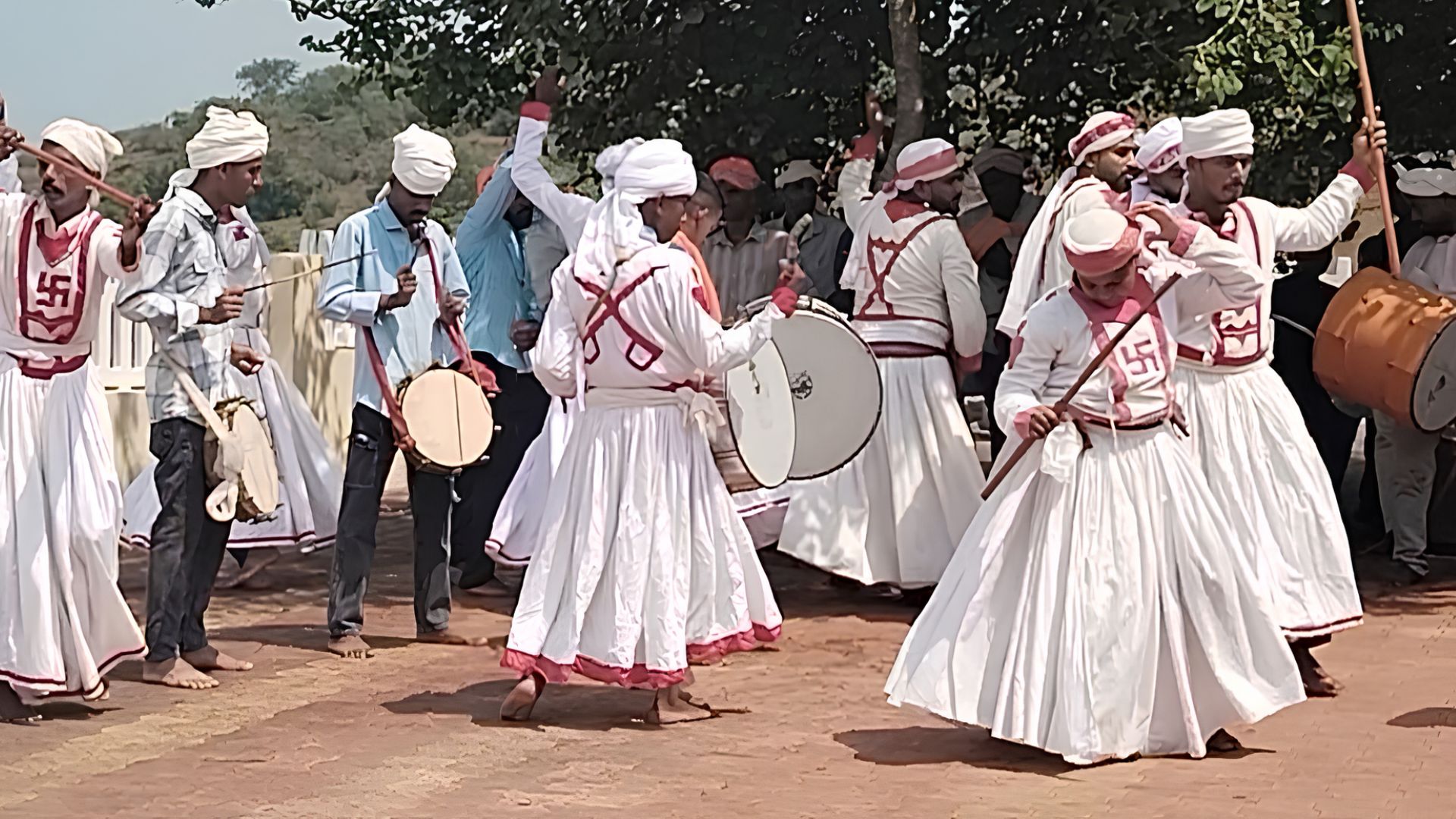Dhangar community warns BJP over pending ST status demand